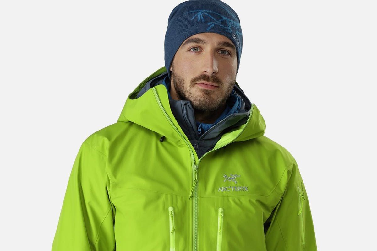 arcteryx raincoat